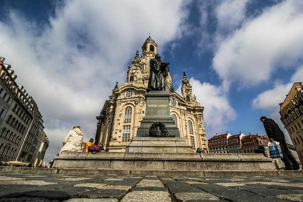 What are the best ways to enjoy the UK's historical sites without paying high entry fees?